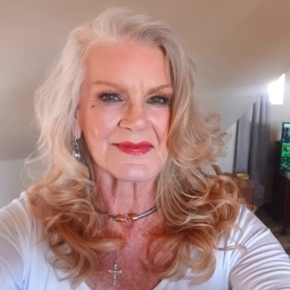 Meet your Posher, Sher, replacing basic items after 85 lb lost last yr.